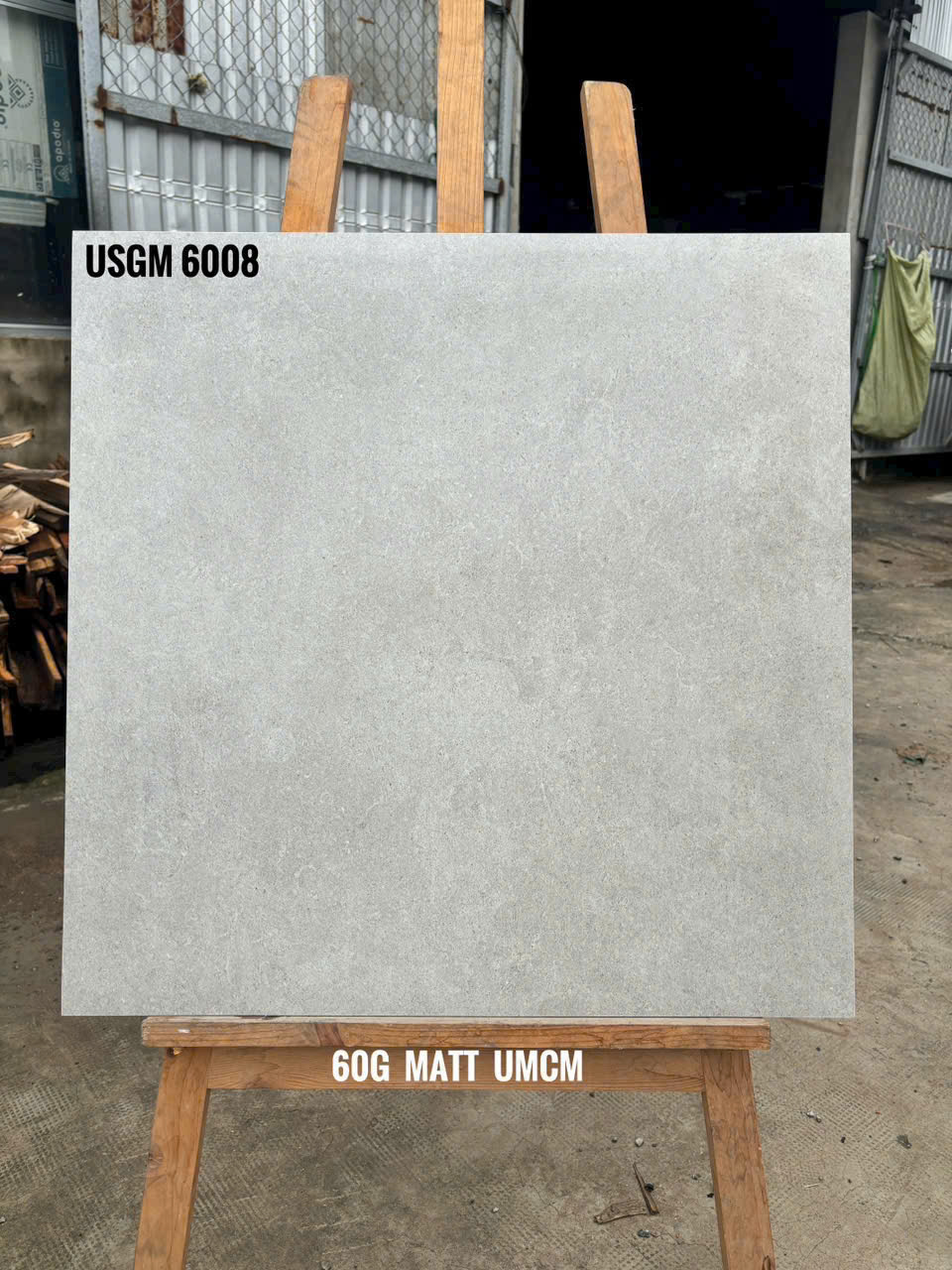 Gạch 80*80 bề mặt matt